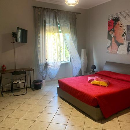 בראצ'יאנו Casa Vacanze La Stazione מראה חיצוני תמונה
