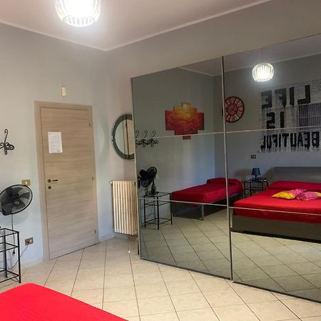 בראצ'יאנו Casa Vacanze La Stazione מראה חיצוני תמונה